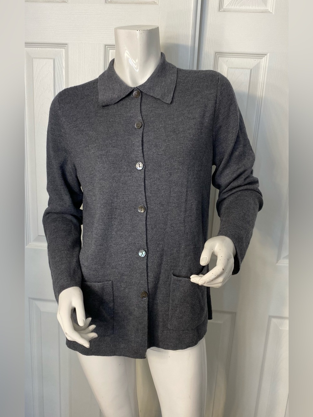 💯Puré new wool Charter Club Heather Charcoal Button-Front Collared Cardigan